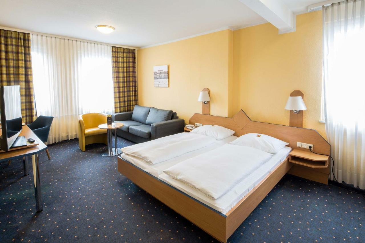 Central Hotel Mannheim Exterior photo