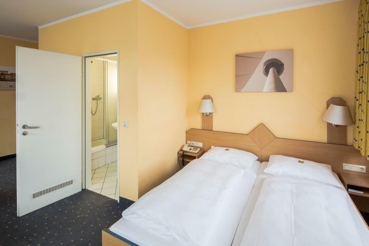 Central Hotel Mannheim Exterior photo